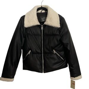 Levi's Breanna faux leather Sherpa jacket NWT Size Medium MSRP $180
